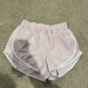 Women’s Light Purple Nike Tempo Shorts Size Small